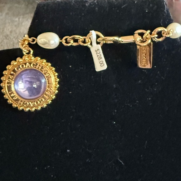 Coach authentic RARE Bonnie Cashin charm bracelet  Msrp 228 NEW pearls,gold tone - Picture 5 of 7